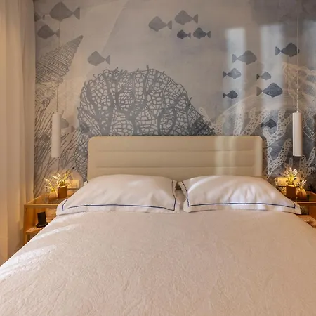 Sea View Azure شقة *